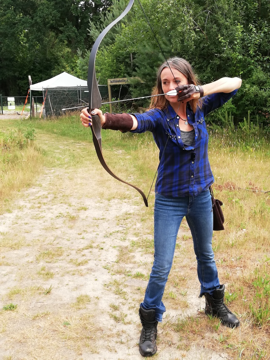 Instinctive archery at All In Traditional at Schijf, Noord-Brabant, Nederland